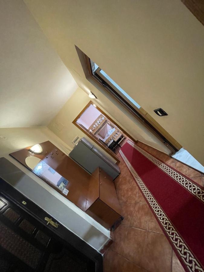 Main Square Tirana Apartment Екстер'єр фото