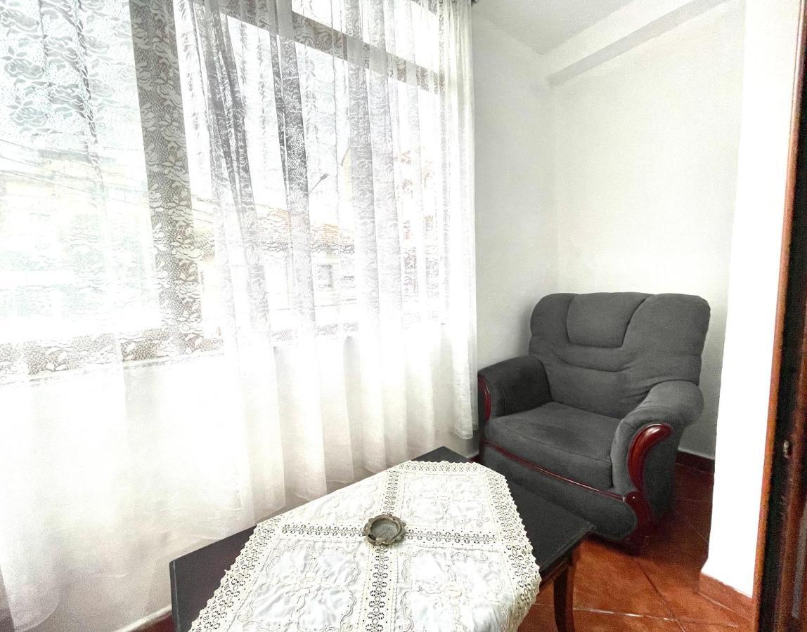 Main Square Tirana Apartment Екстер'єр фото